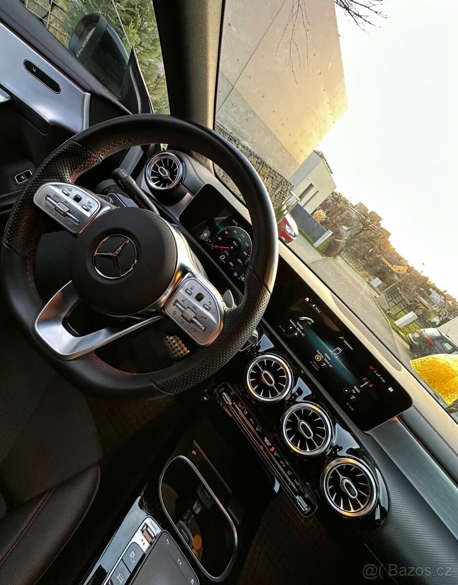 2019 Mercedes-Benz CLA - 6