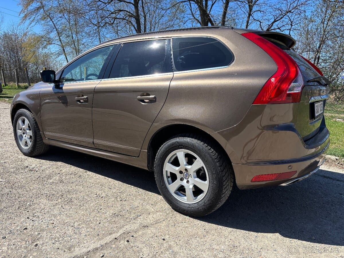 2015 Volvo XC60 - 6