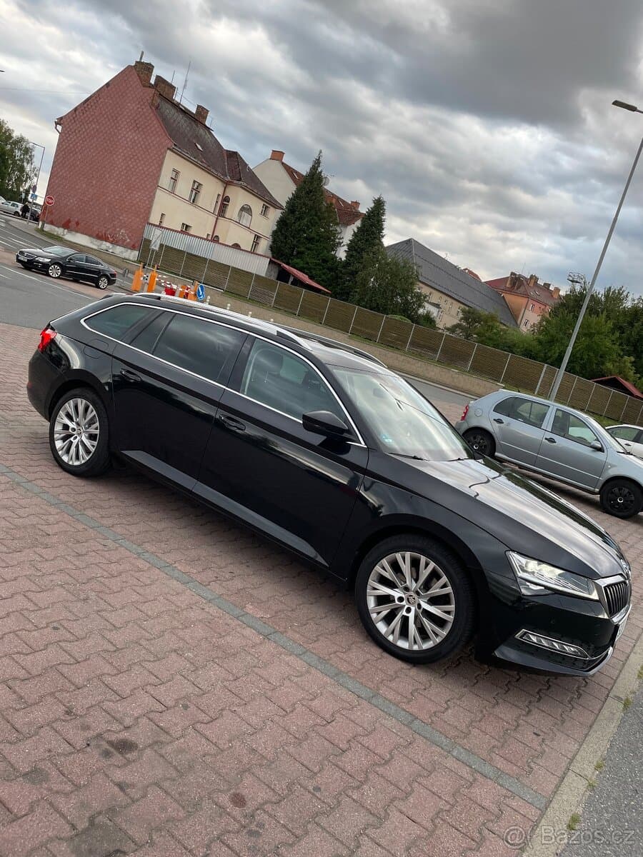 2022 Škoda SUPERB - 6