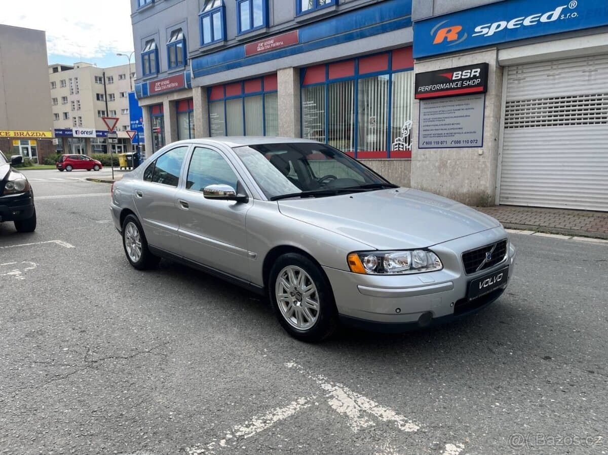 2005 Volvo S60 - 6