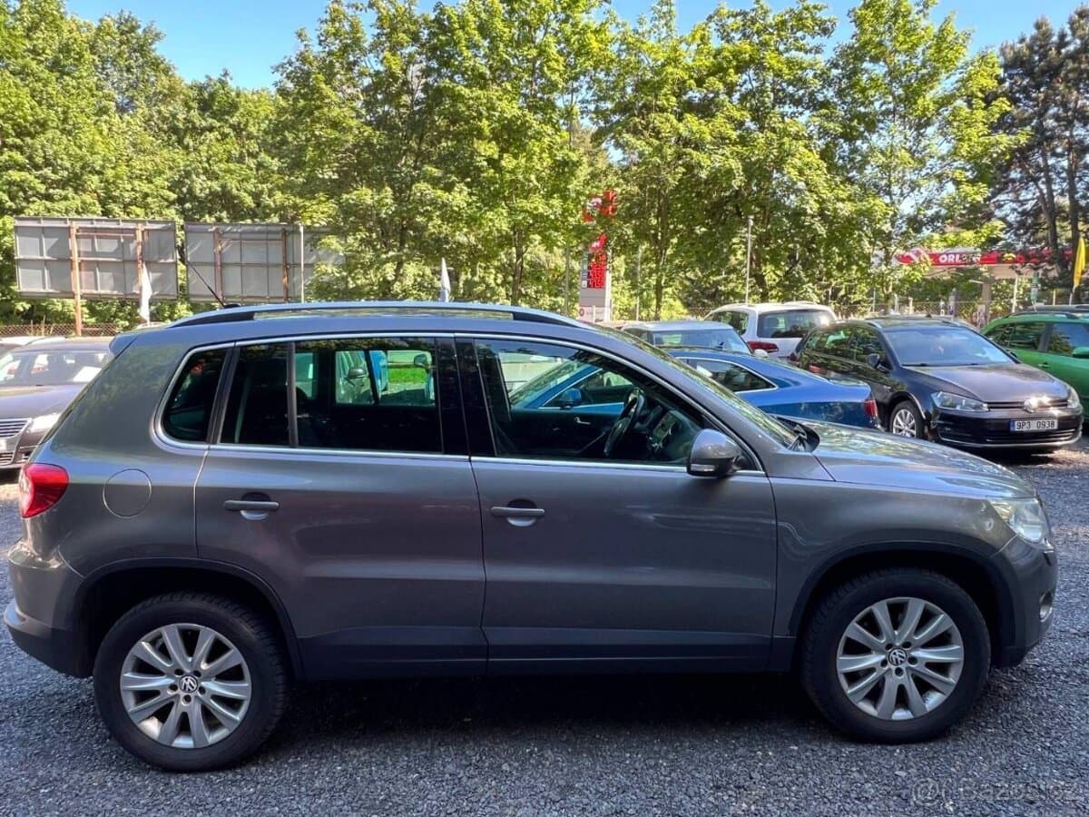 2009 Volkswagen TIGUAN - 6