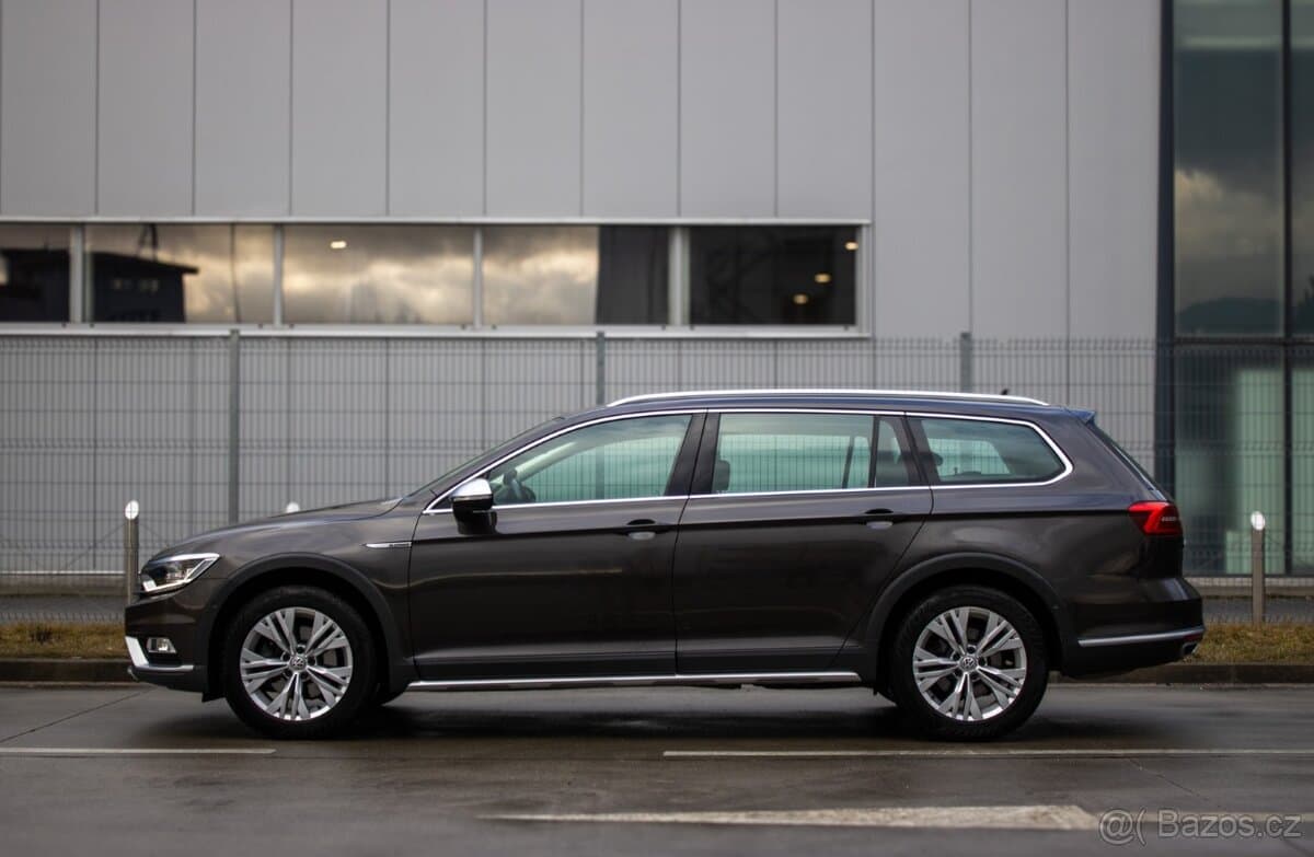 2018 Volkswagen PASSAT - 6
