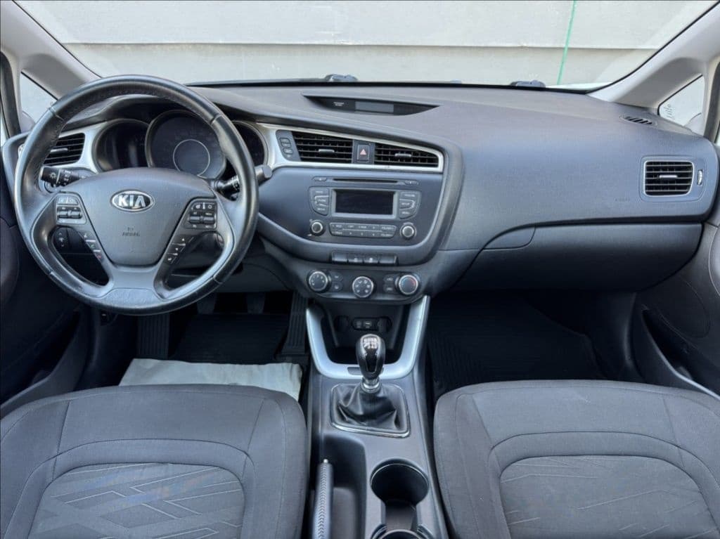 2017 Kia PROCEED - 6