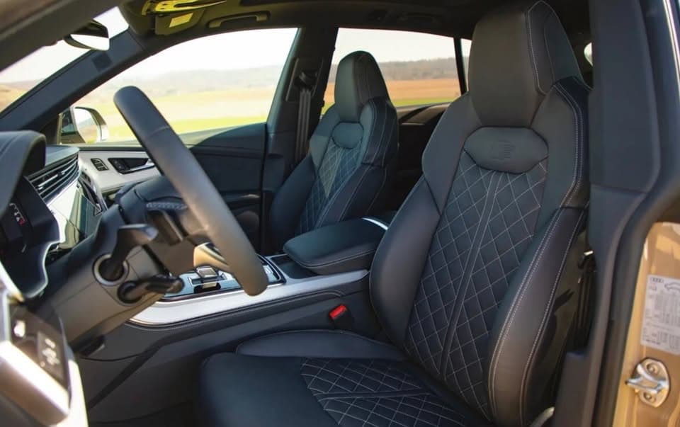 Audi Q8 - 6