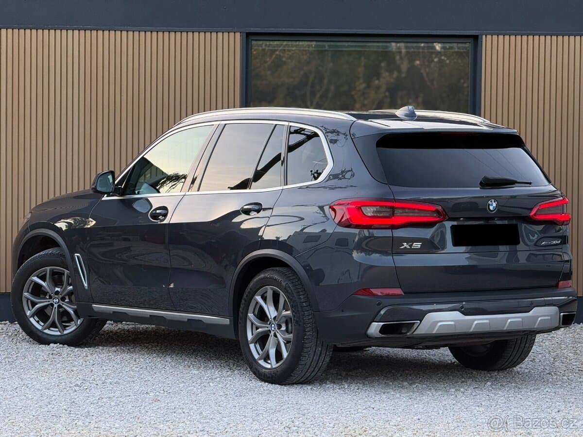 2019 BMW X5 - 6