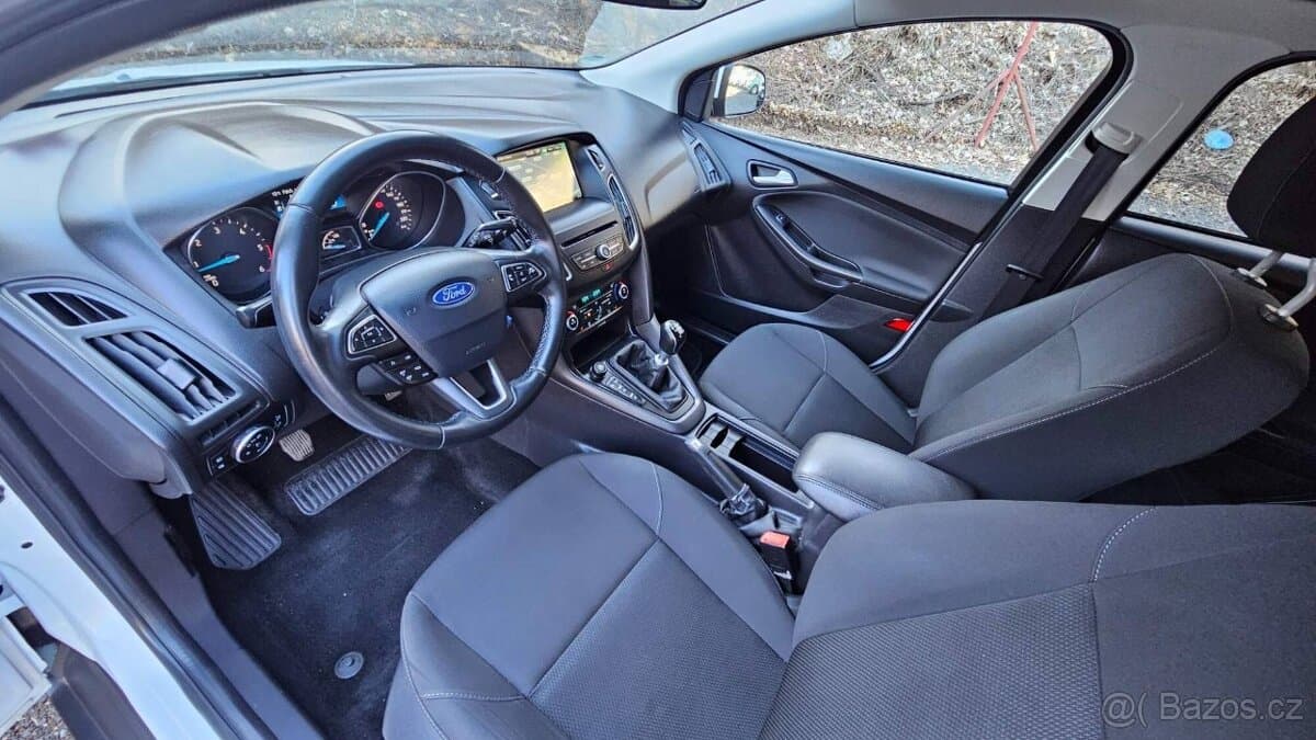 2015 Ford FOCUS - 6