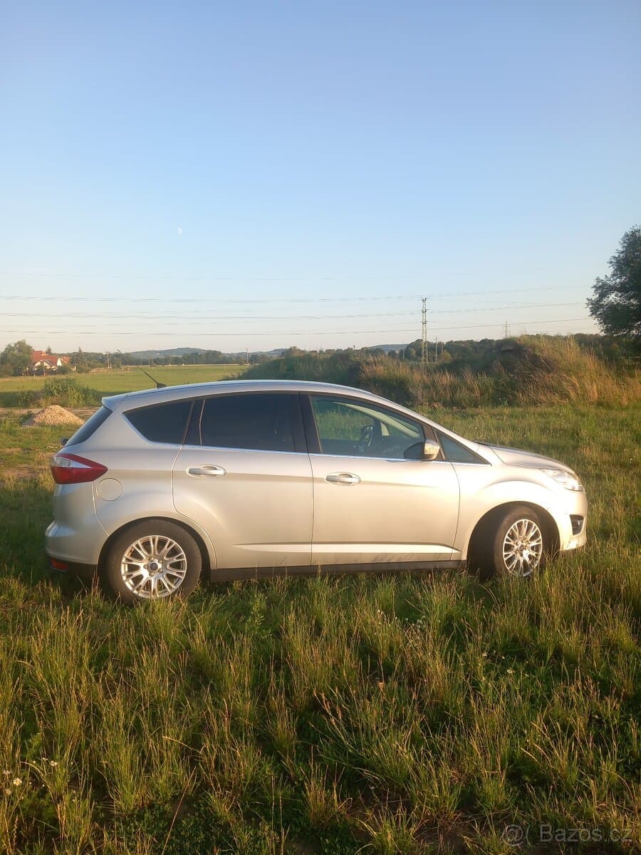 2013 Ford C-MAX - 6