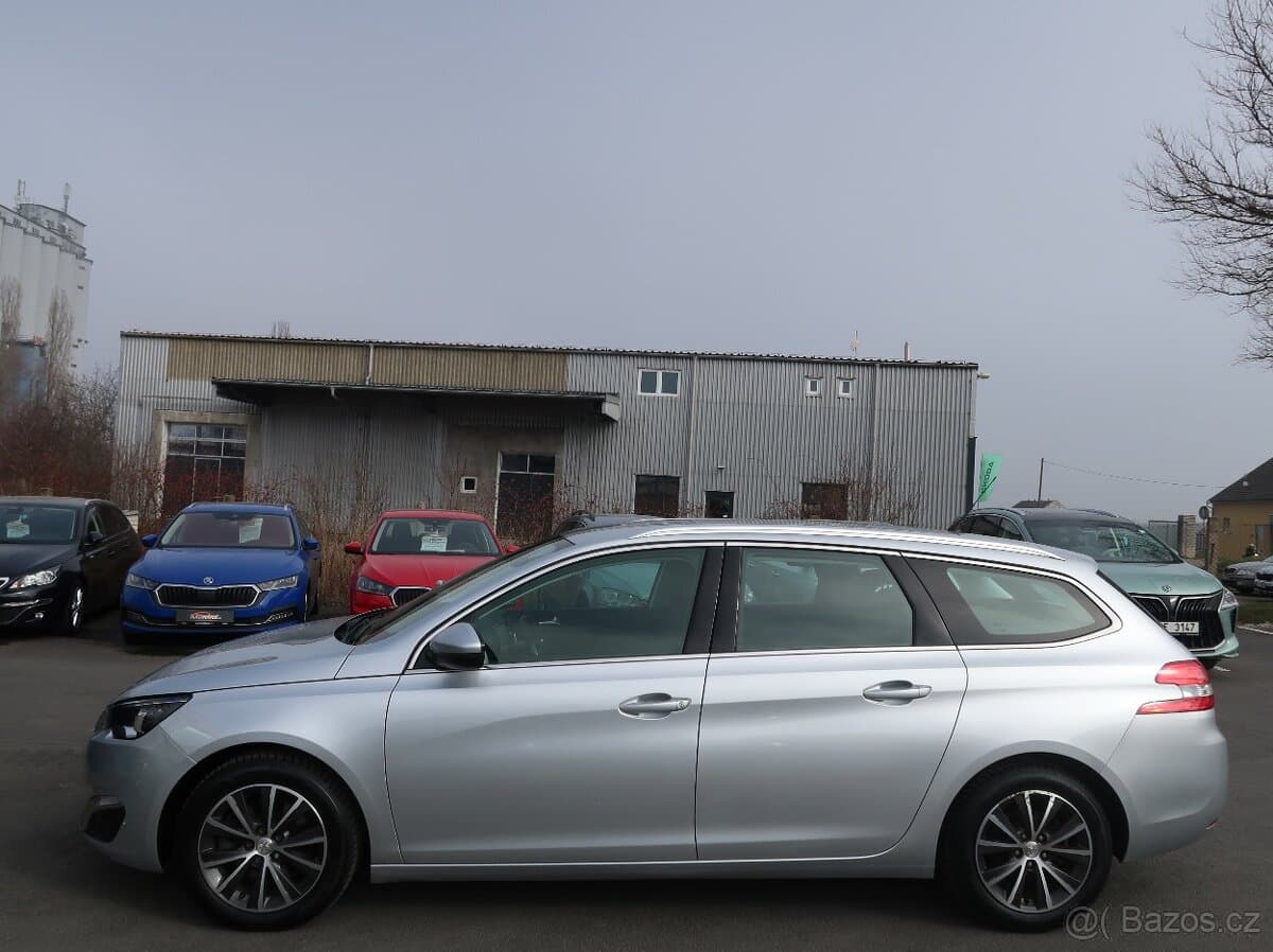2016 Peugeot 308 - 6
