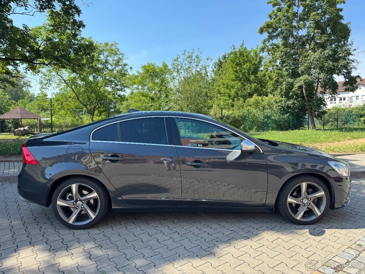 2012 Volvo S60 - 6