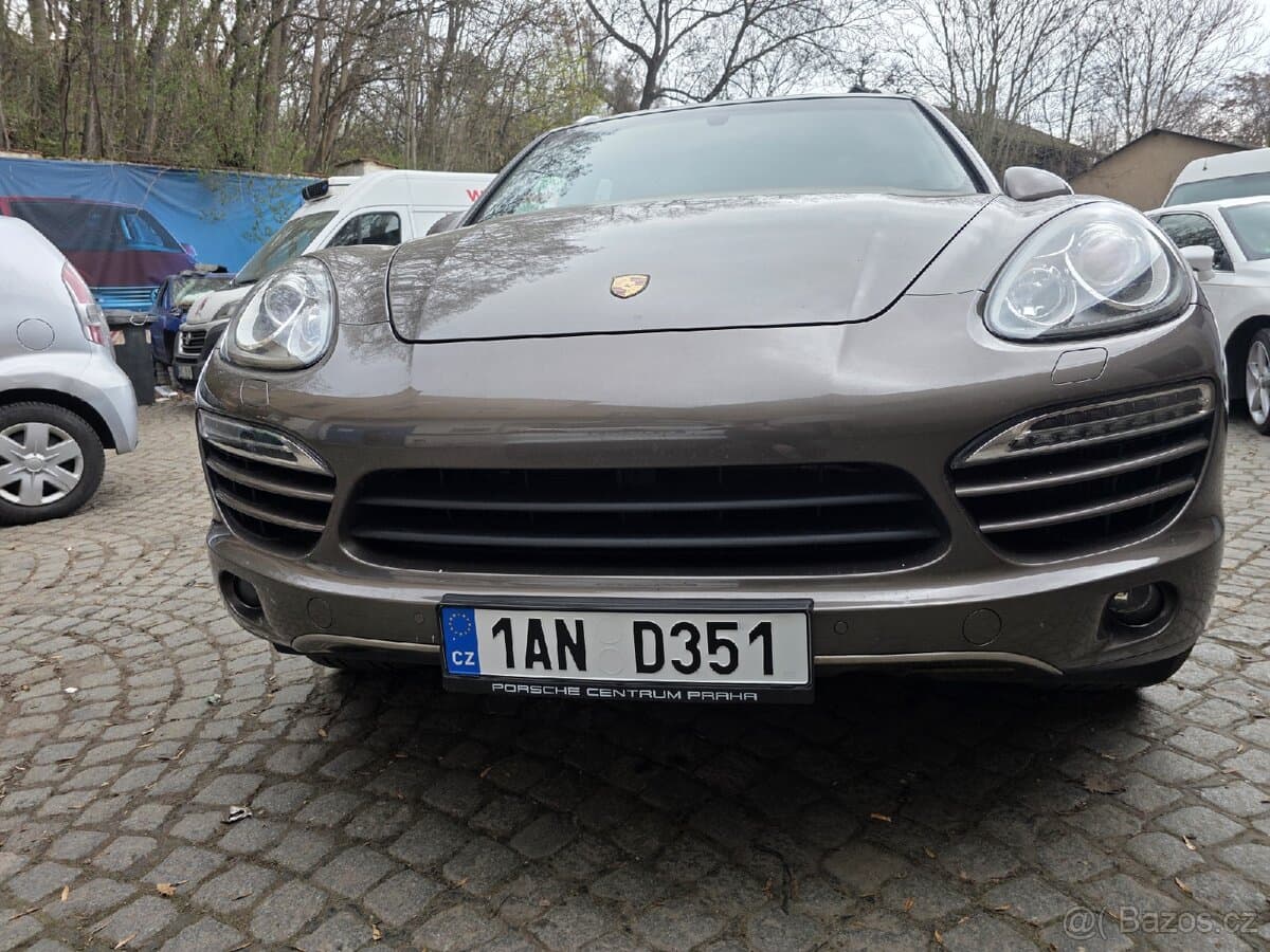 2012 Porsche CAYENNE - 6