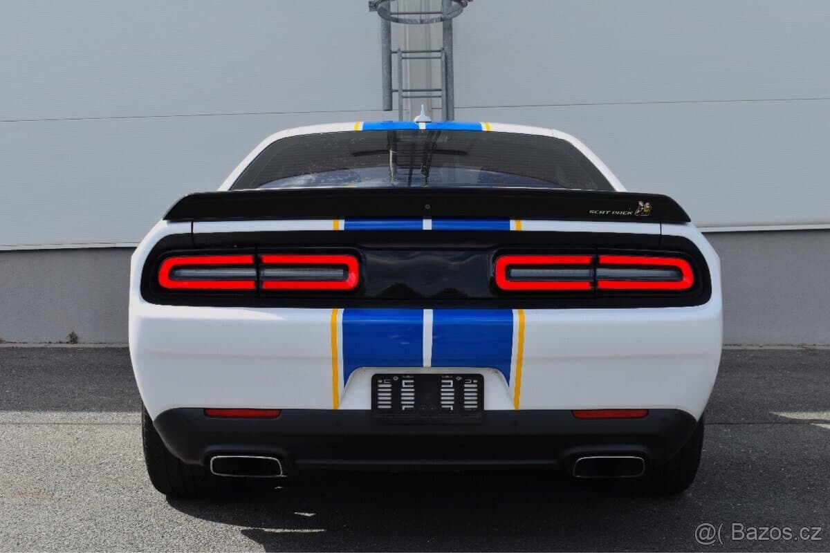 2020 Dodge CHALLENGER - 6