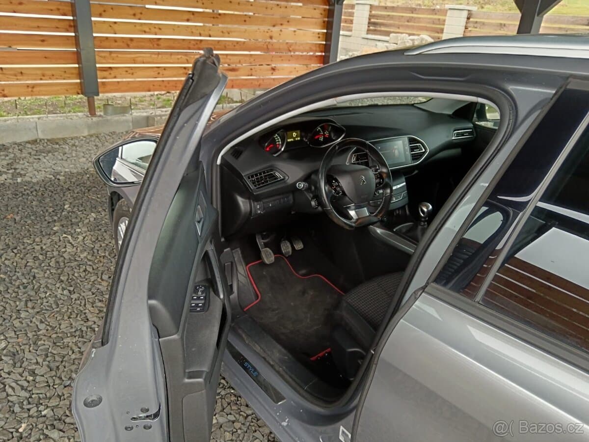 2019 Peugeot 308 - 6