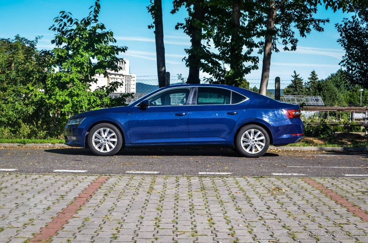 2015 Škoda SUPERB - 6