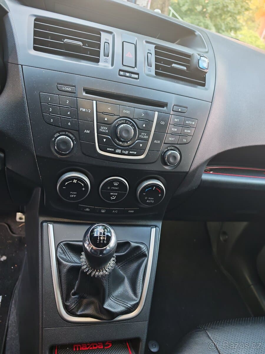 Mazda 5 - 6