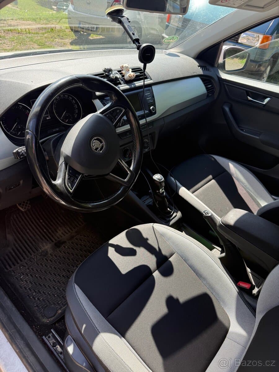 2015 Škoda FABIA - 6