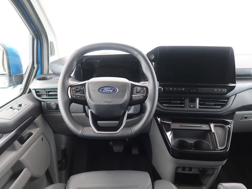 Ford TOURNEO - 6
