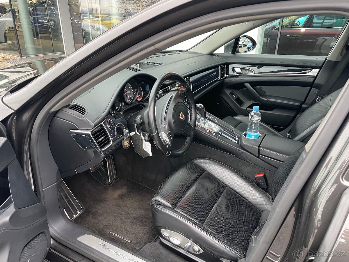 2013 Porsche PANAMERA - 6