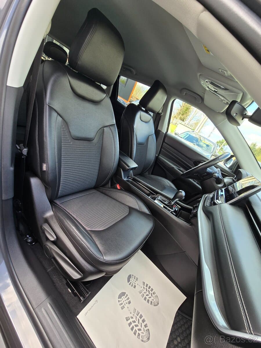 2022 Jeep COMPASS - 6