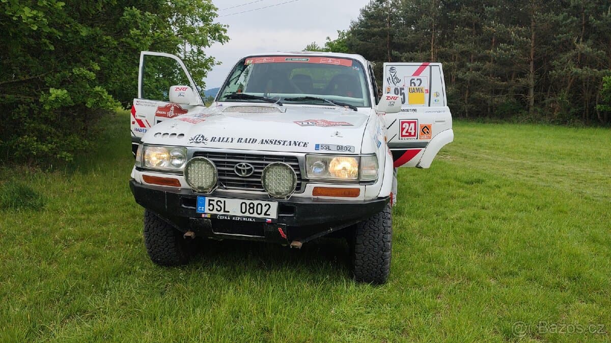 Toyota LAND CRUISER - 6