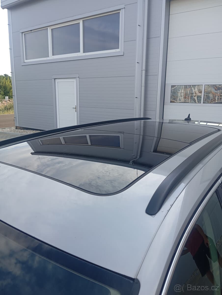 2016 Volkswagen PASSAT - 6
