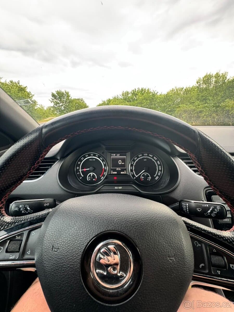 Škoda OCTAVIA - 6