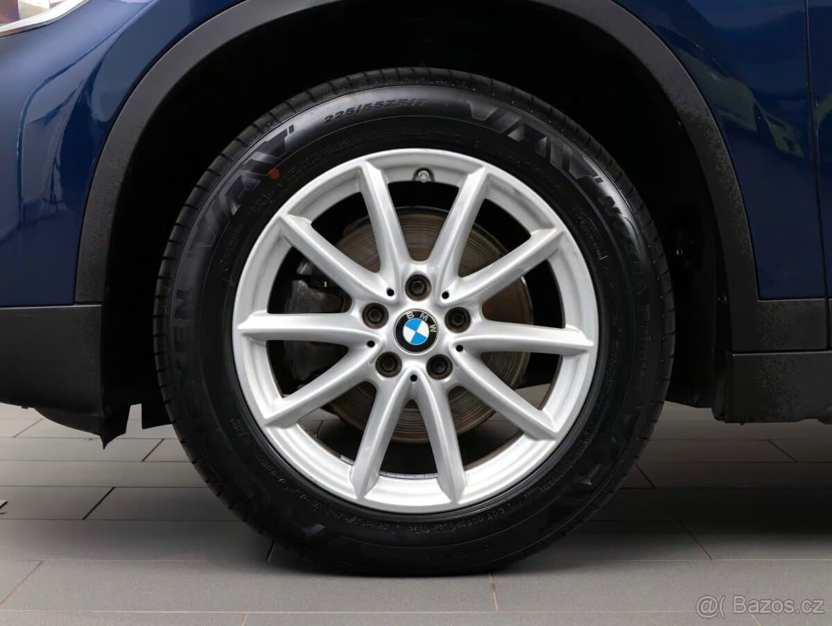 2016 BMW X1 - 6