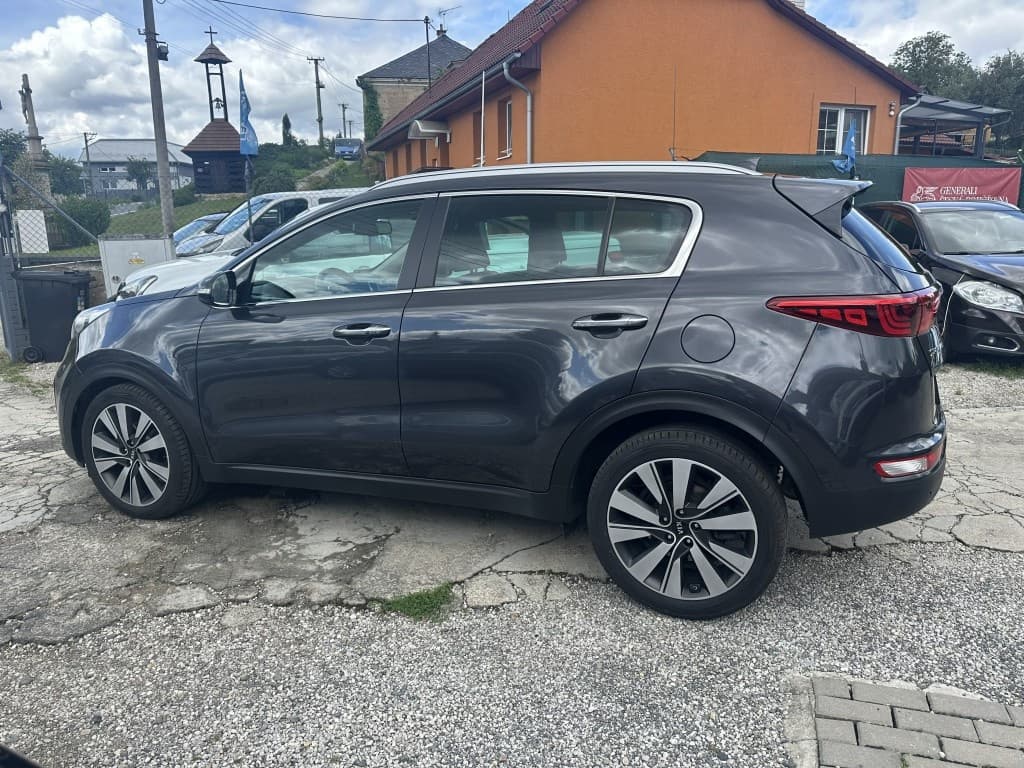 2018 Kia SPORTAGE - 6