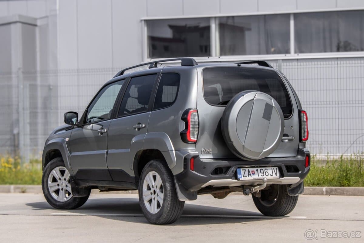 2022 Lada NIVA - 6