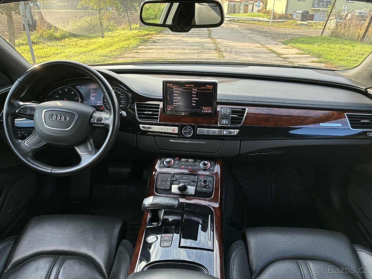 2010 Audi A8 - 6