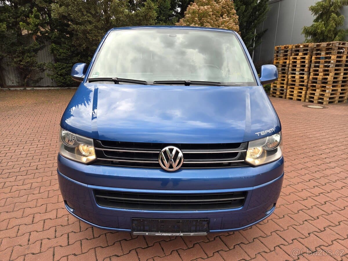 2010 Volkswagen MULTIVAN - 6
