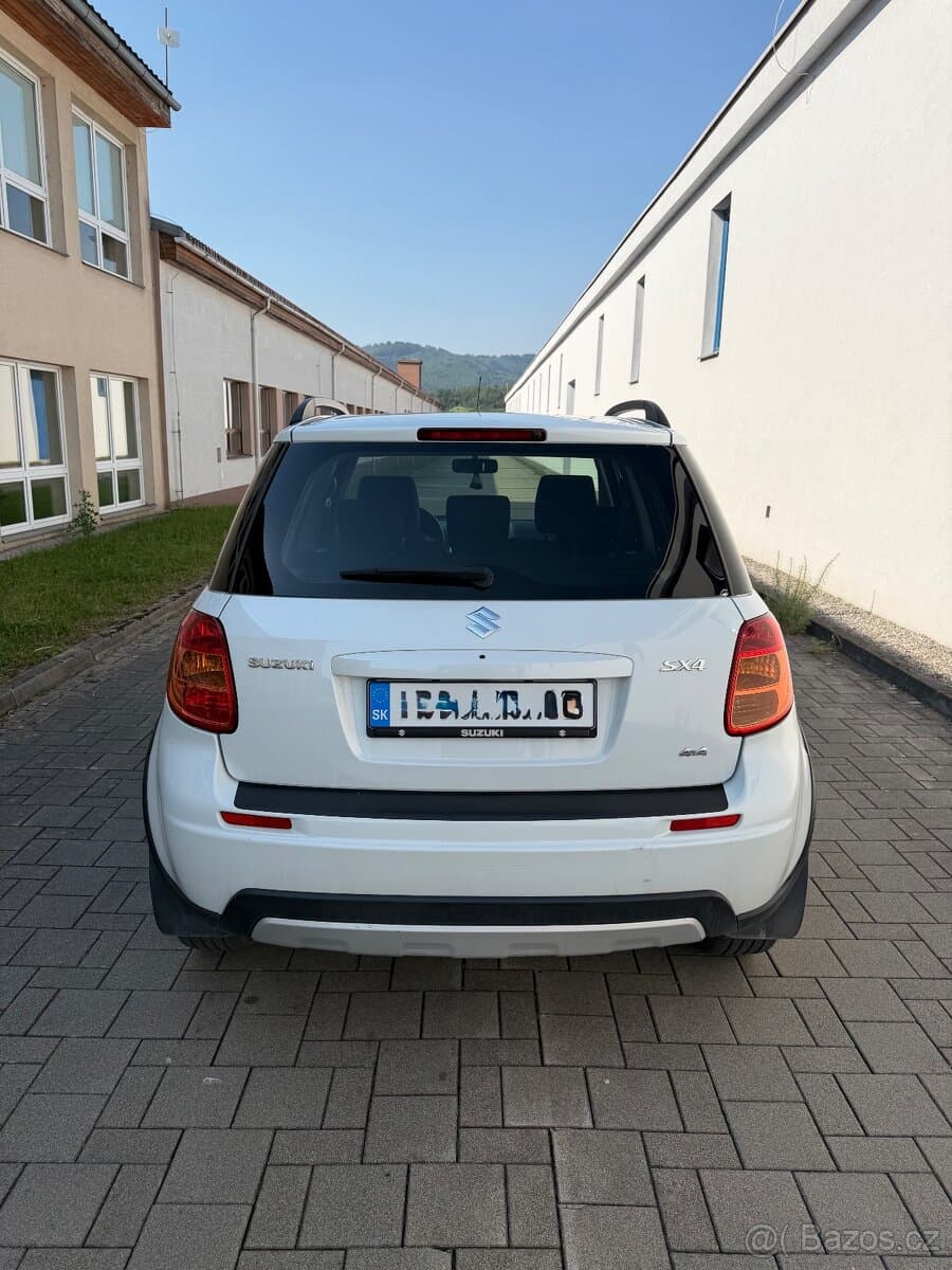 2012 Suzuki SX4 - 6