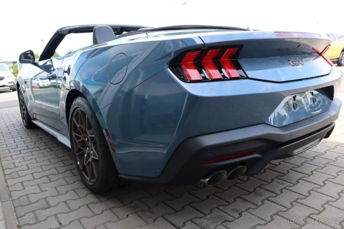 2026 Ford MUSTANG - 6