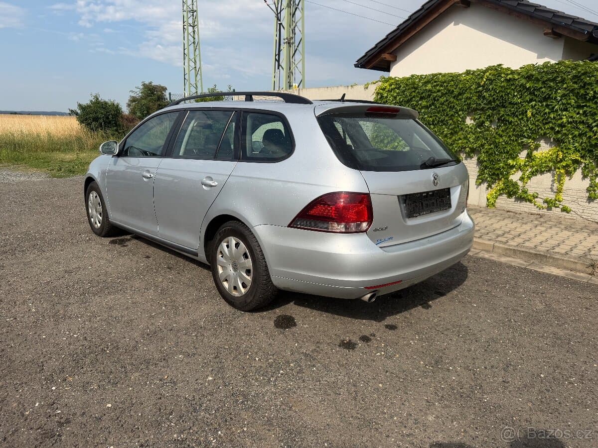 2012 Volkswagen GOLF - 6