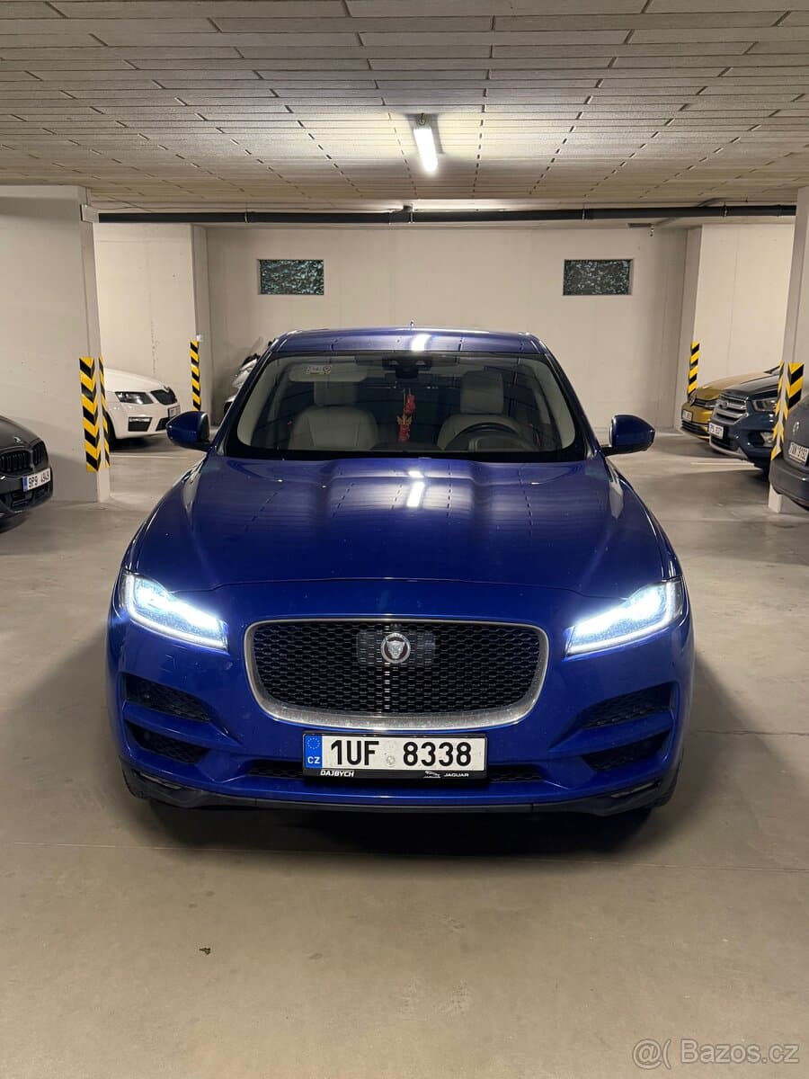 Jaguar F-PACE - 6