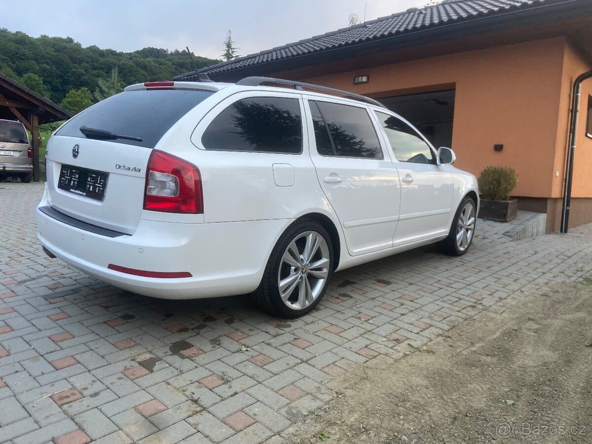 2011 Škoda OCTAVIA - 6