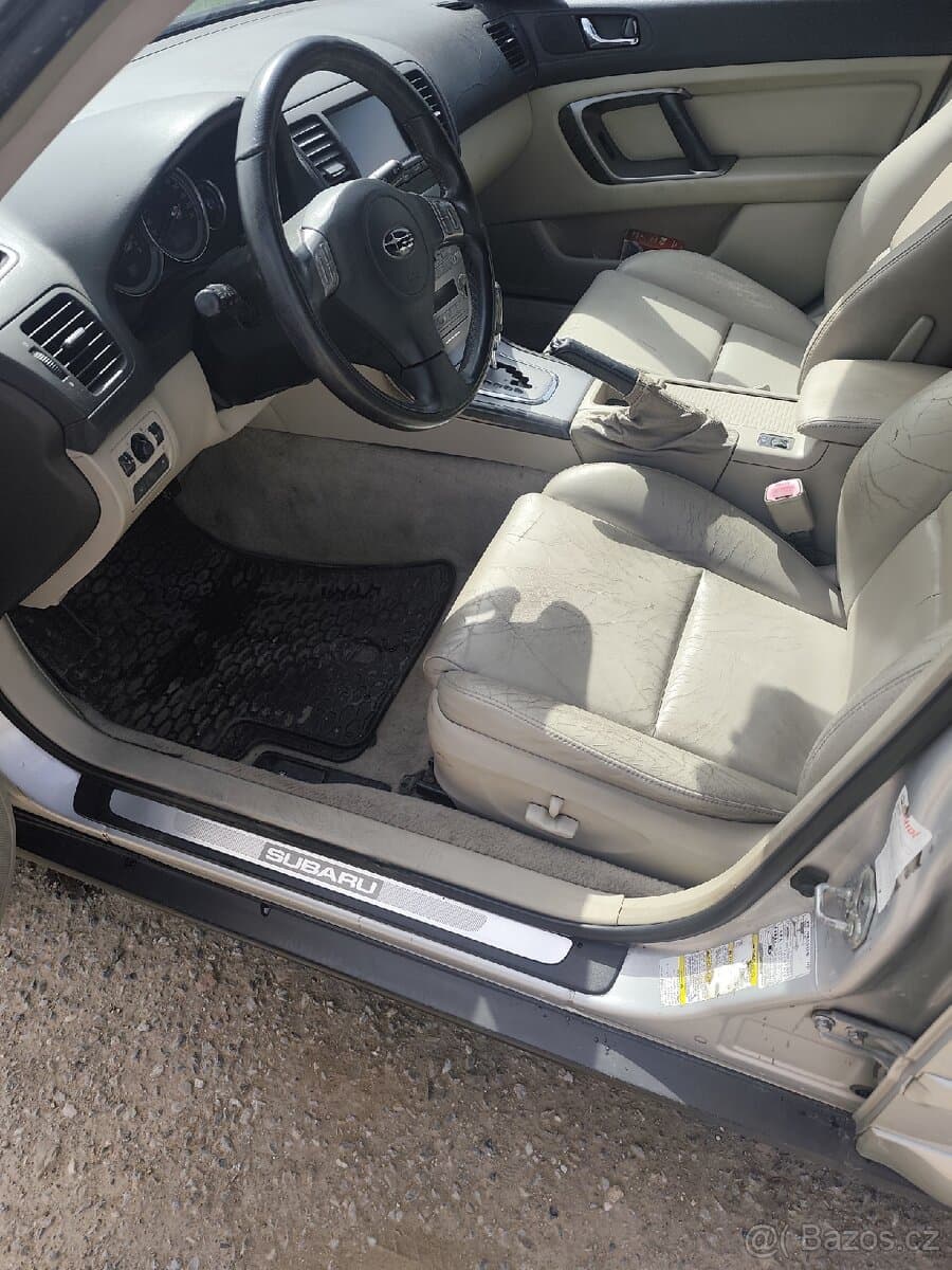 2004 Subaru OUTBACK - 6