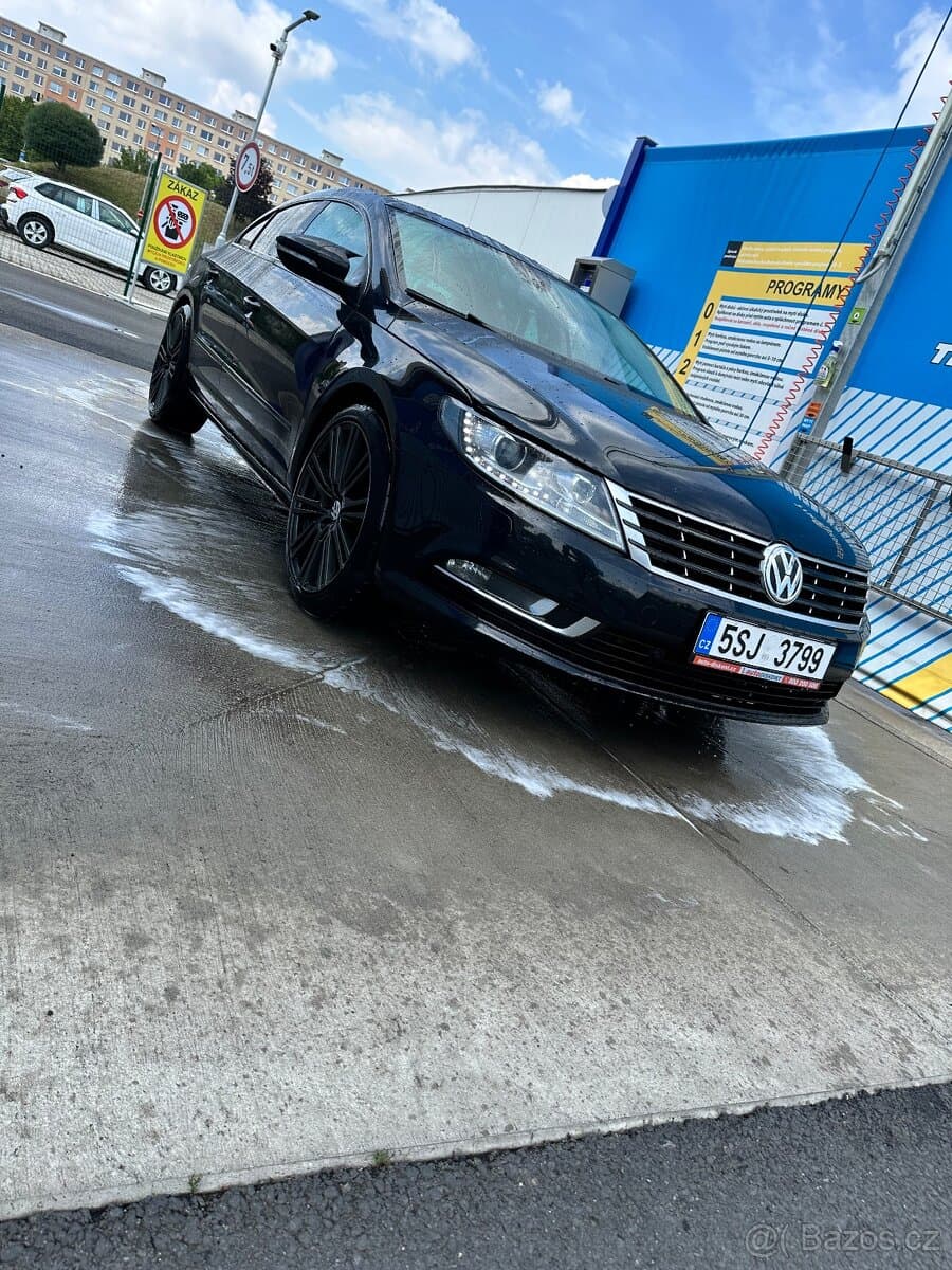 2012 Volkswagen PASSAT CC - 6