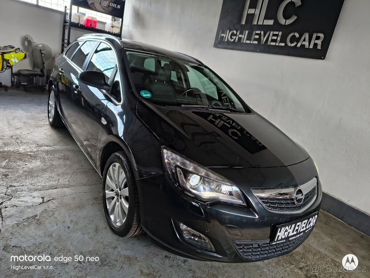2012 Opel ASTRA - 6