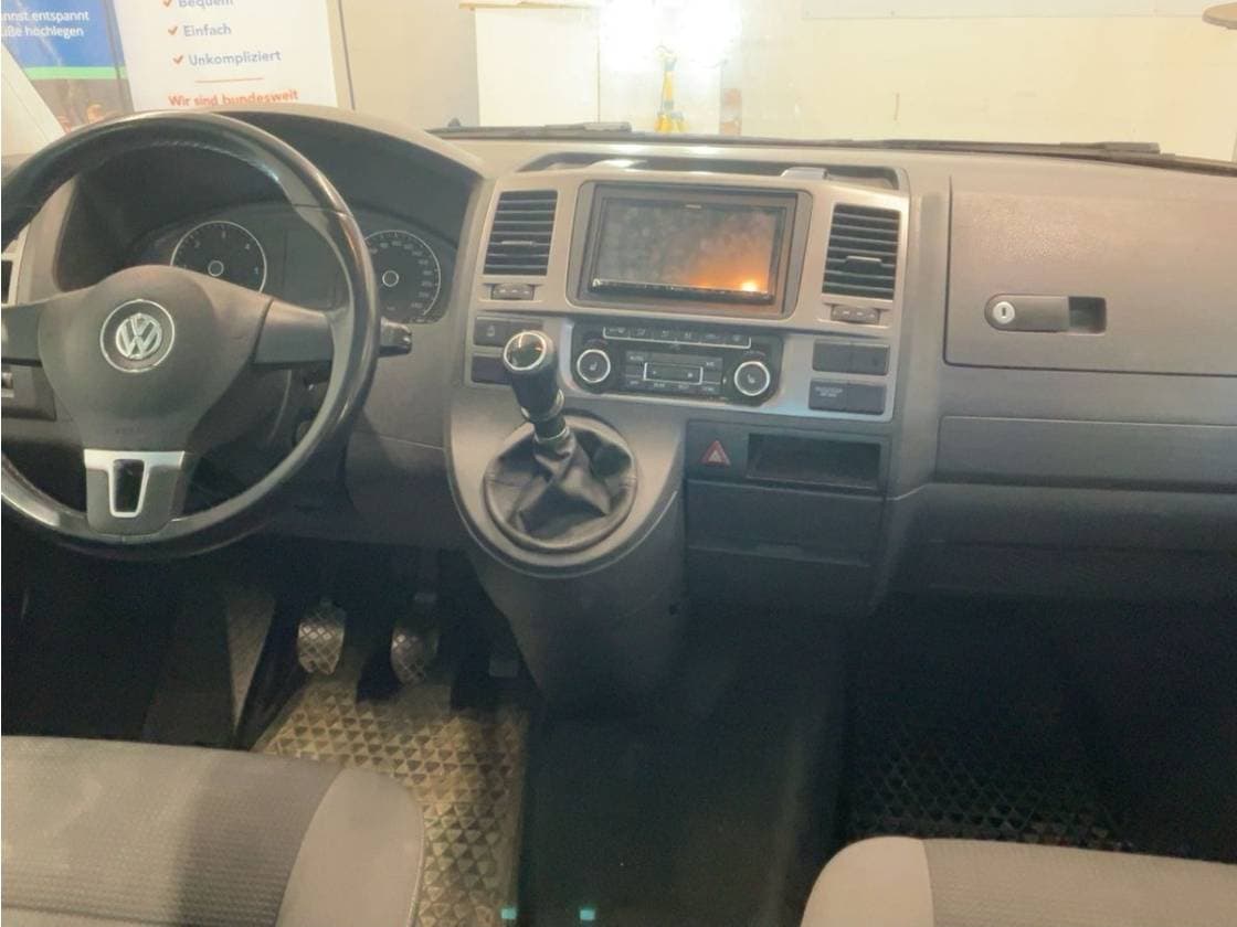 2014 Volkswagen MULTIVAN - 6