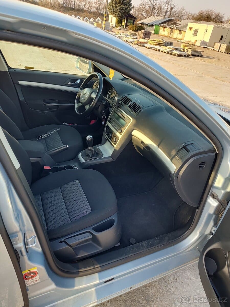 2010 Škoda OCTAVIA - 6