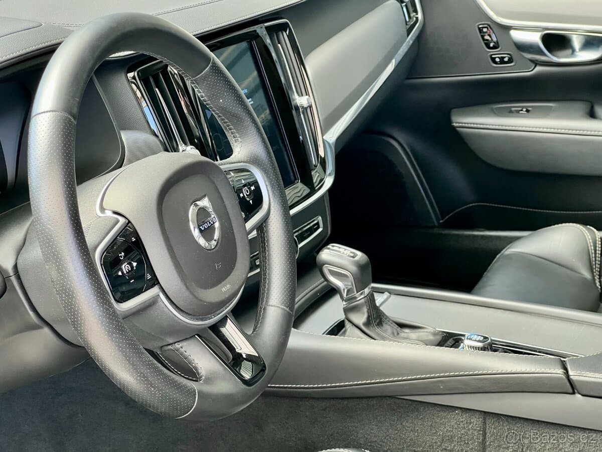 2018 Volvo V90 - 6