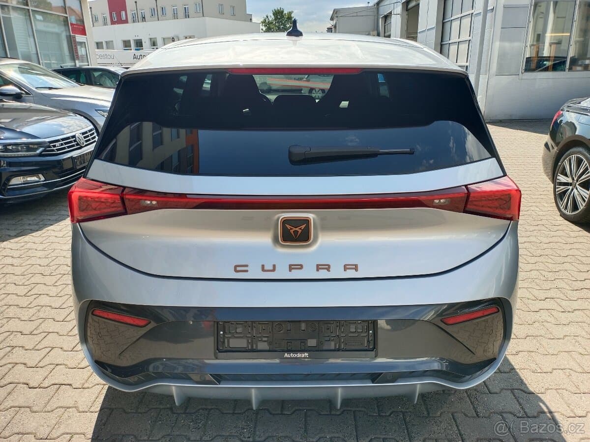 2022 Cupra BORN - 6