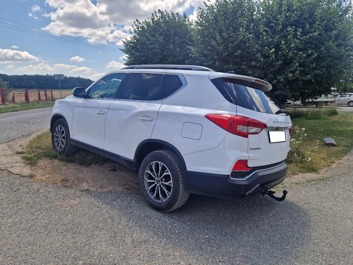 SsangYong REXTON - 6