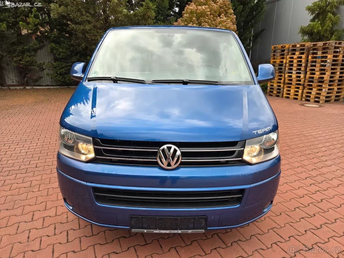 2010 Volkswagen MULTIVAN - 6