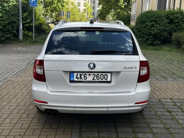 2010 Škoda SUPERB - 6