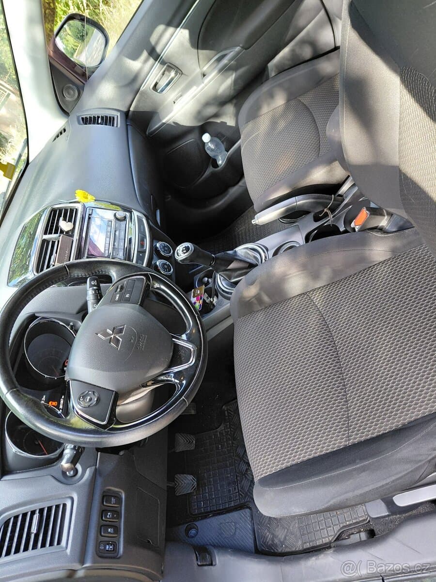2016 Mitsubishi ASX - 6