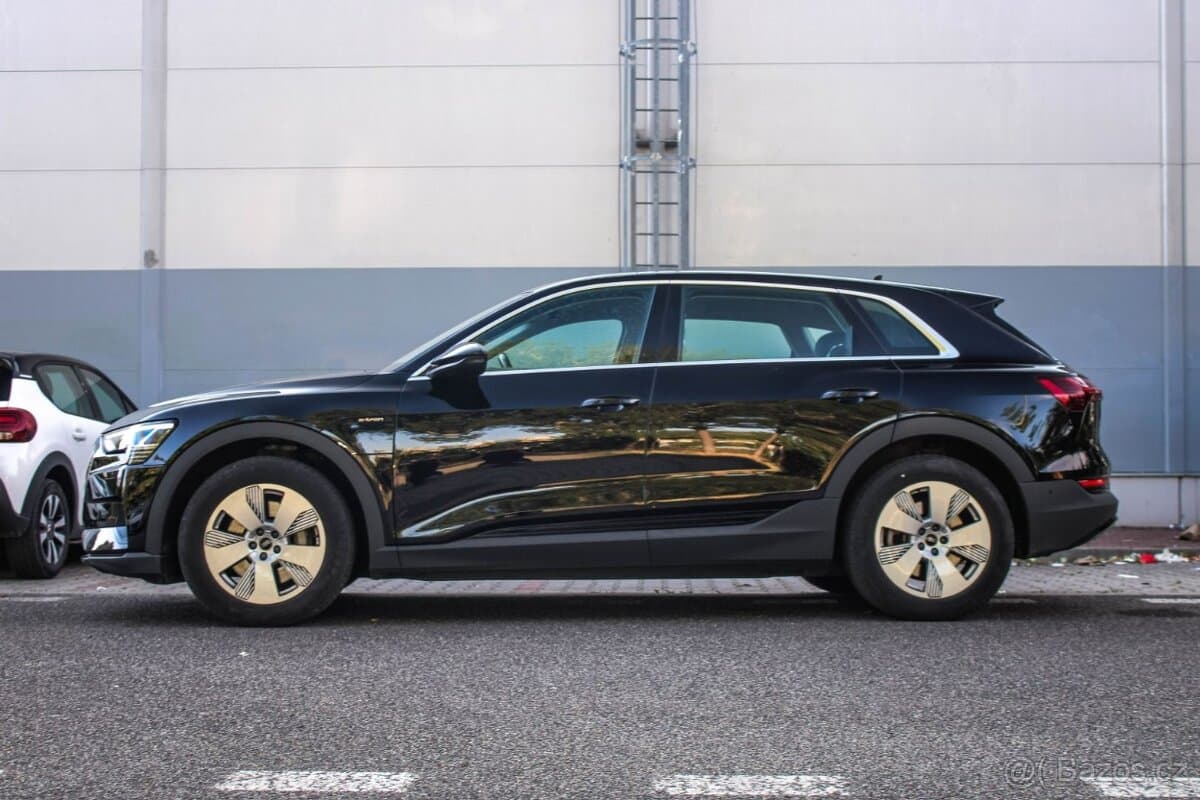 2020 Audi E-TRON - 6