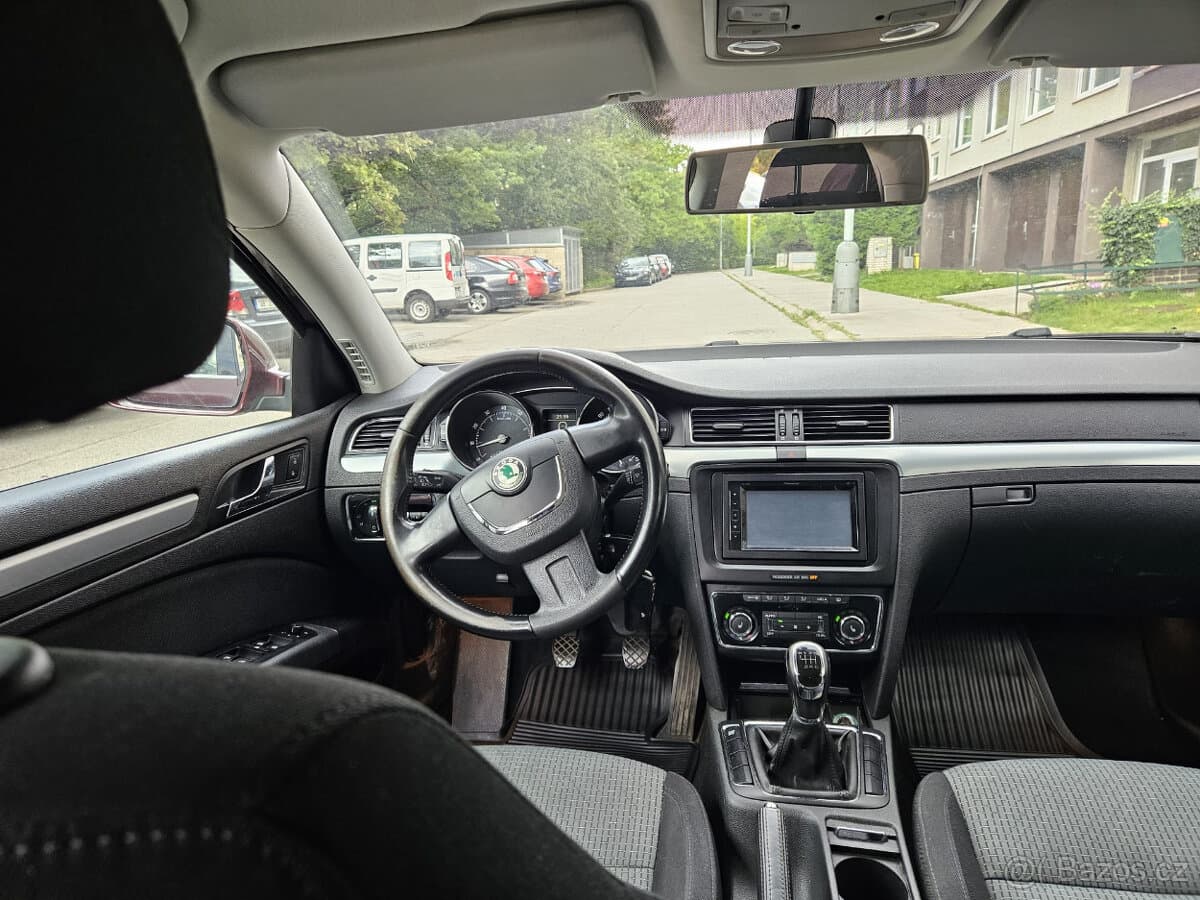 2009 Škoda SUPERB - 6
