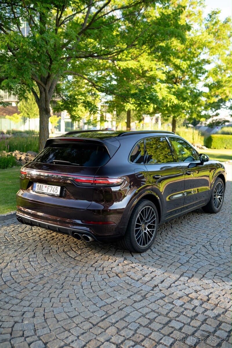 2018 Porsche CAYENNE - 6