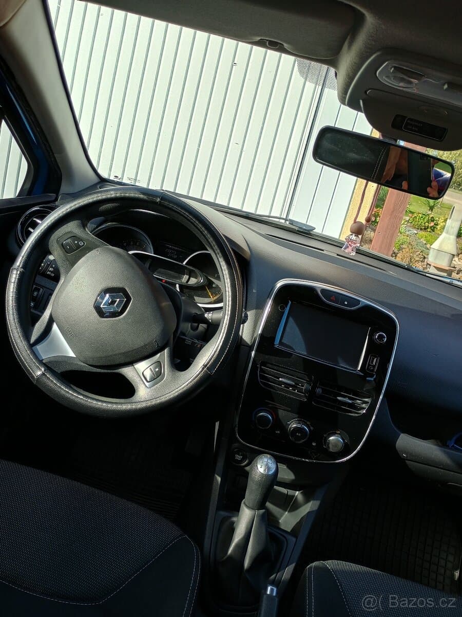 2015 Renault CLIO - 6